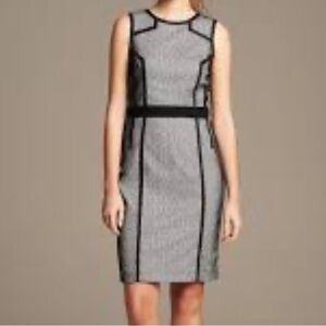 Banana Republic Lace Covered Sleeveless Piped Midi Sheath